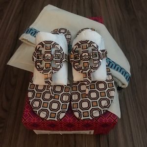 Tory Burch Miller Pink Octagon Square